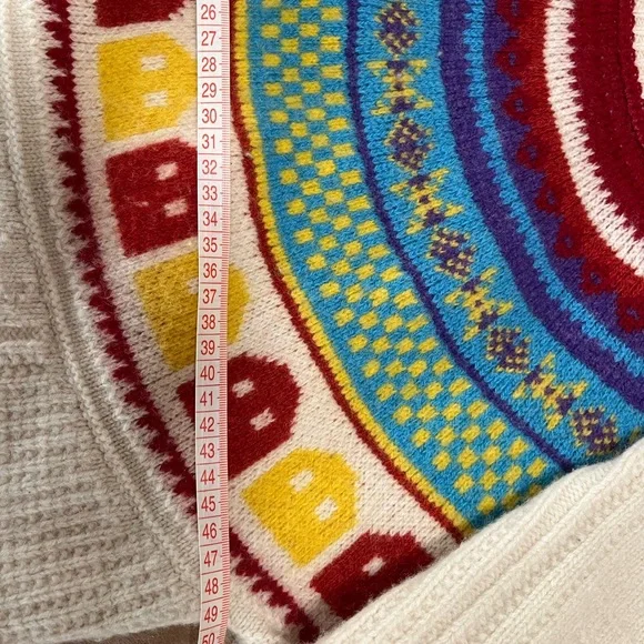 Colorful Patterned Sweater - Picture 2 of 2